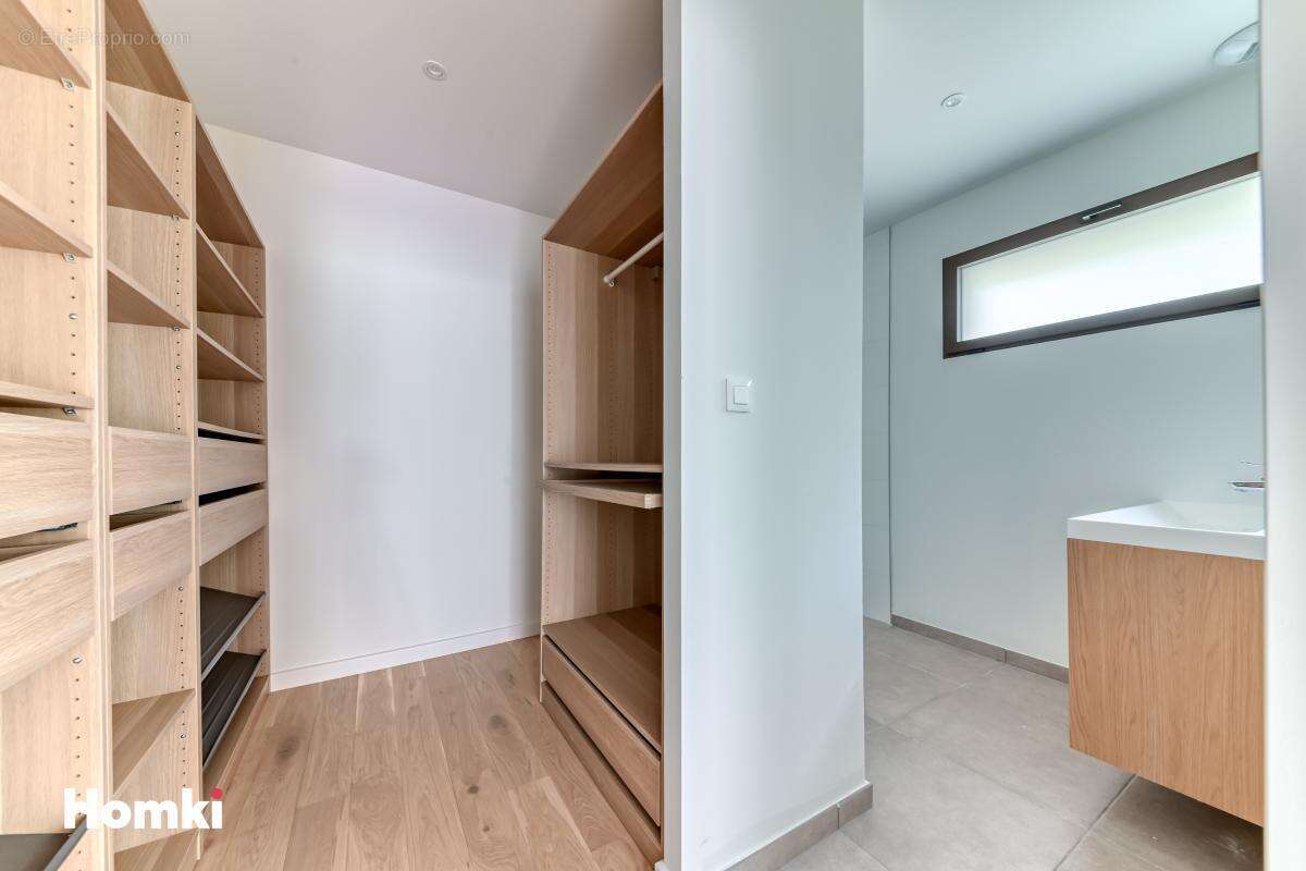 Maison à SAINTE-FOY-LES-LYON