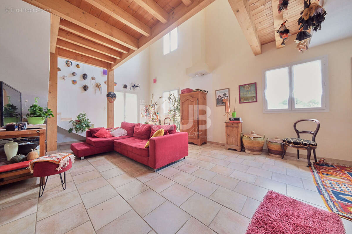 Maison à POGGIO-DI-VENACO