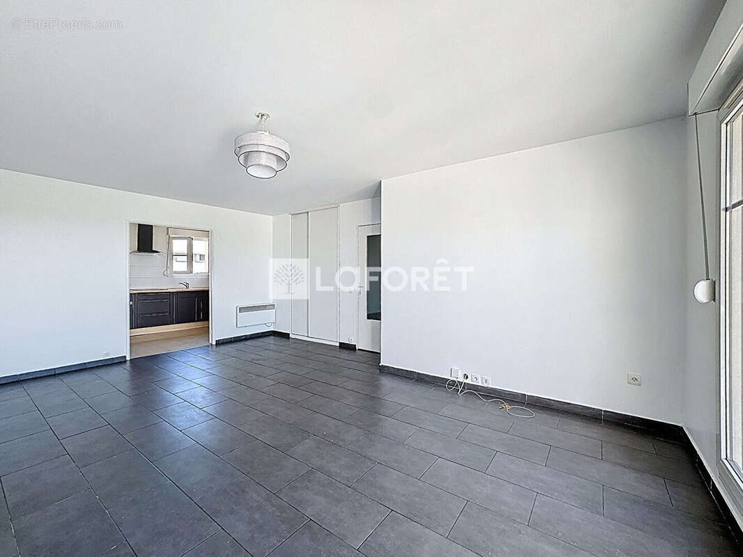 Appartement à BONNEUIL-SUR-MARNE