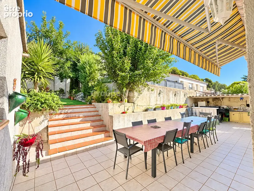 Ensues la redonne : villa de type 5 plain pied avec 1000 m2 de terrain. - photo 6