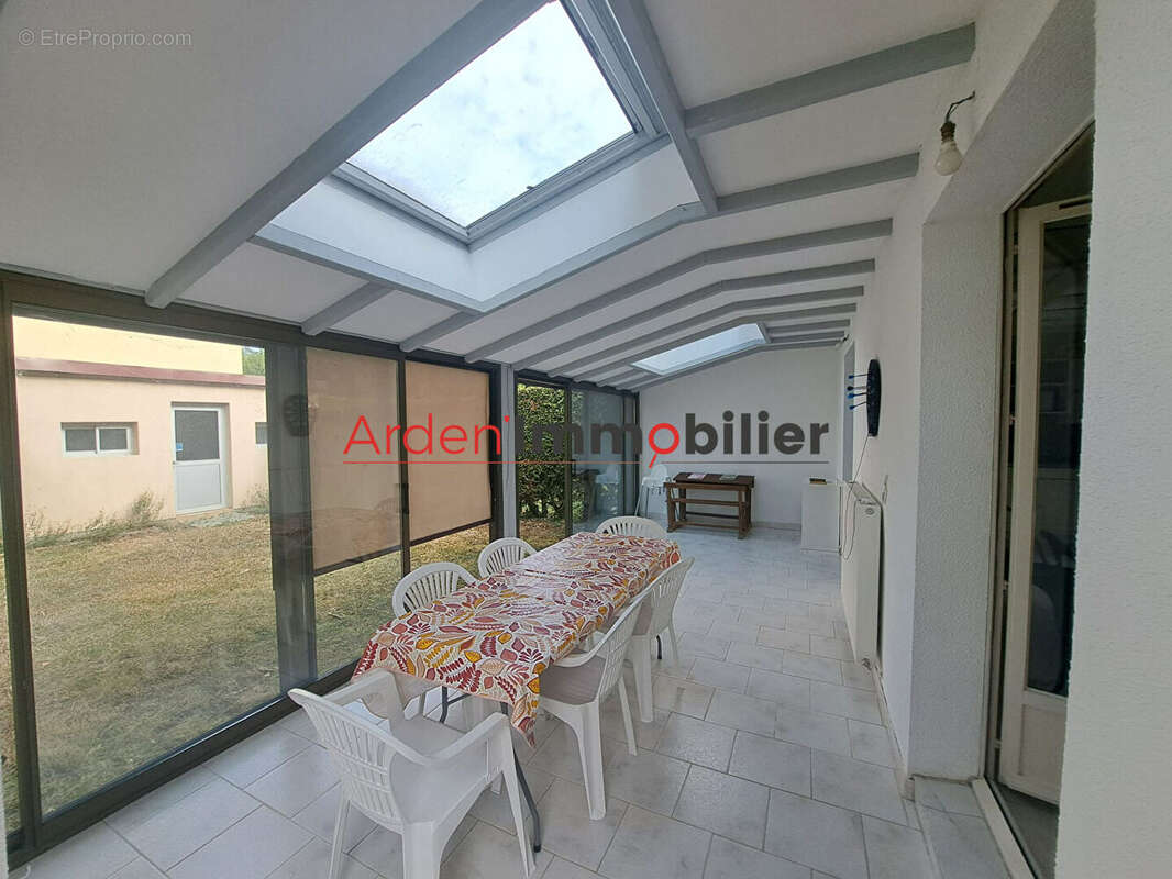 Maison à vendre à Rethel - 3 chambres, 110.85 m², terrain 447 m² - photo 4