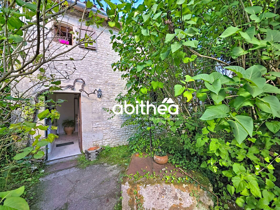 Maison à BARZAN