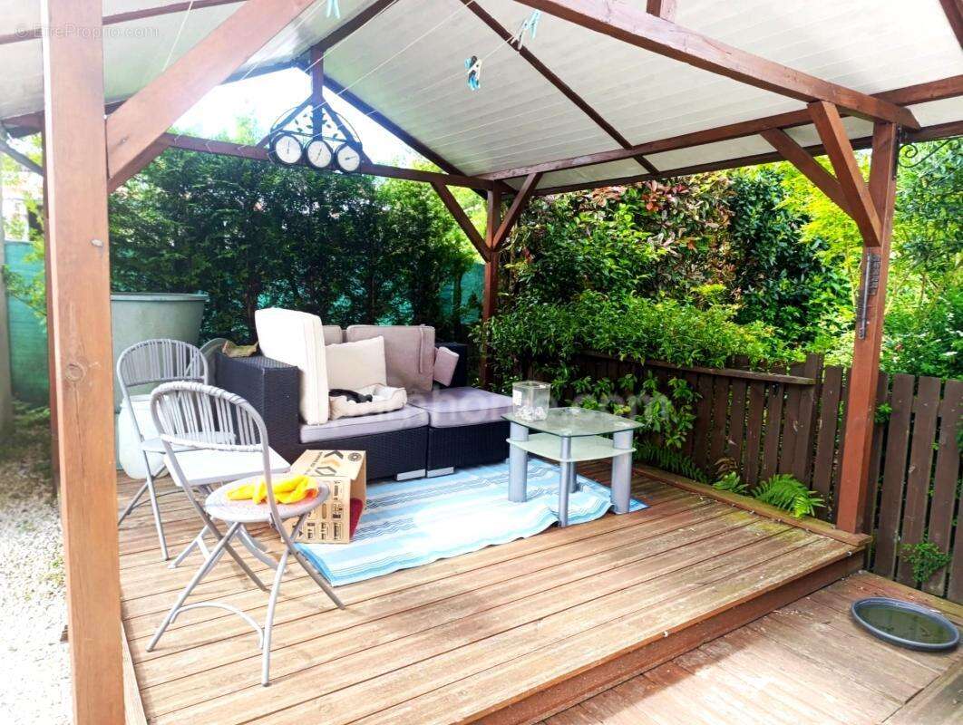 Maison contemporaine 4 chambres – Prête à vivre – Jardin, garage et belles terrasses - photo 16