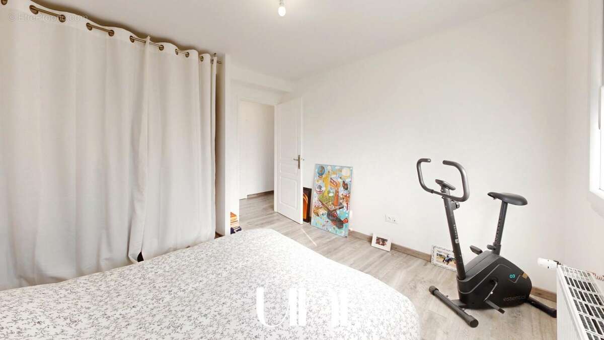 Maison à MAY-SUR-ORNE