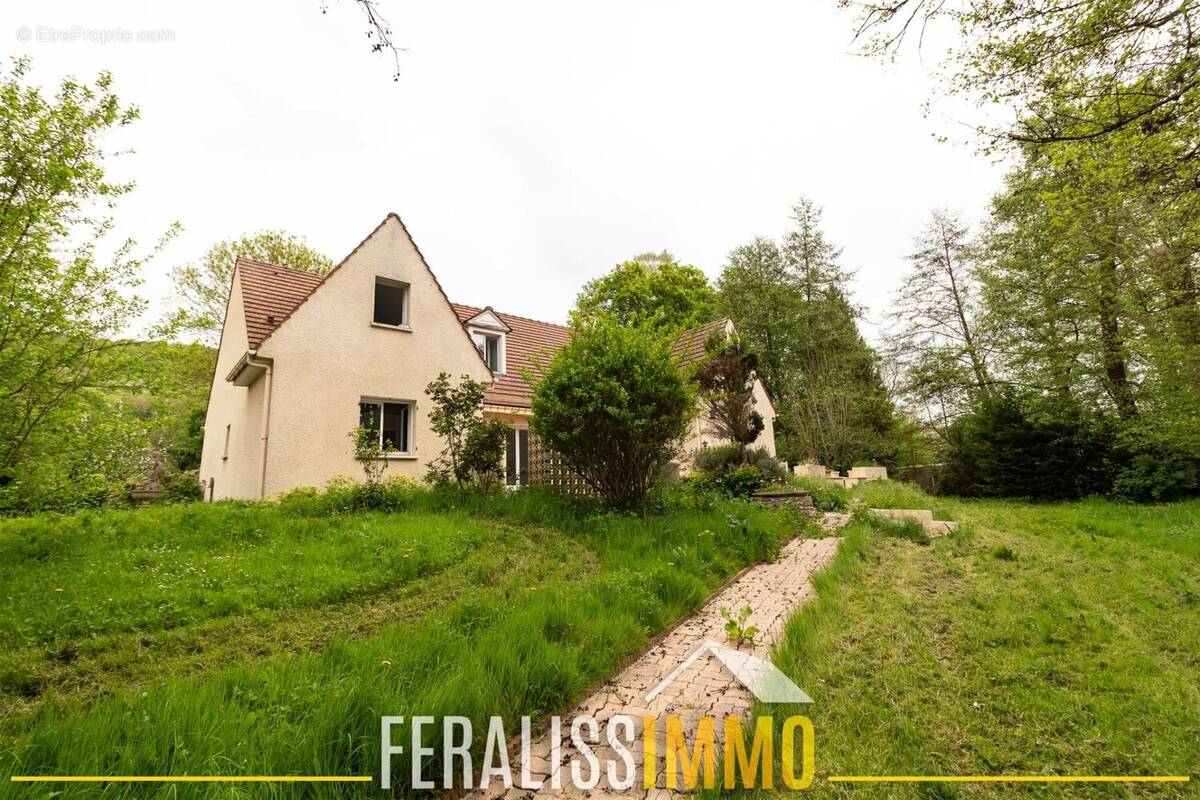 Maison à VAUX-SUR-SEINE