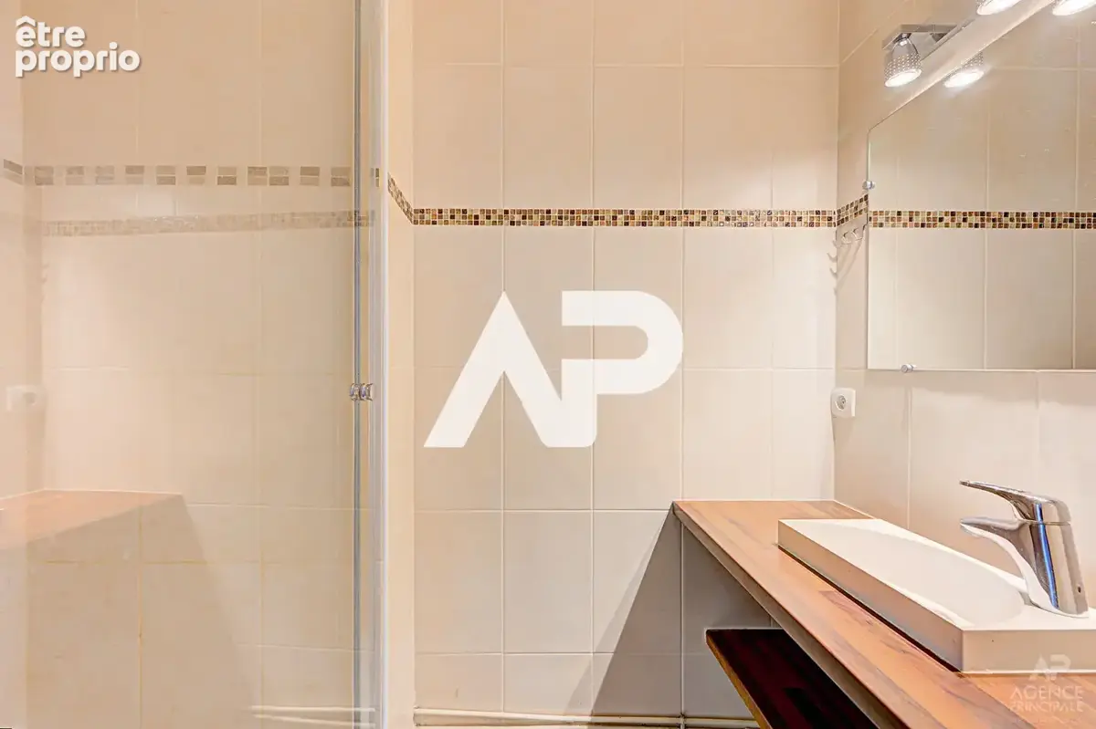 Appartement Rueil Malmaison 5 pièce(s) 90.80 m2 - photo 10
