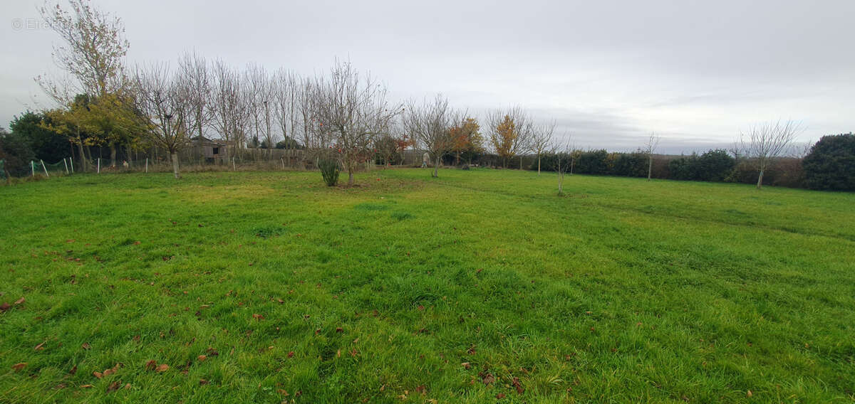 Maison à FRESNAY-LE-GILMERT