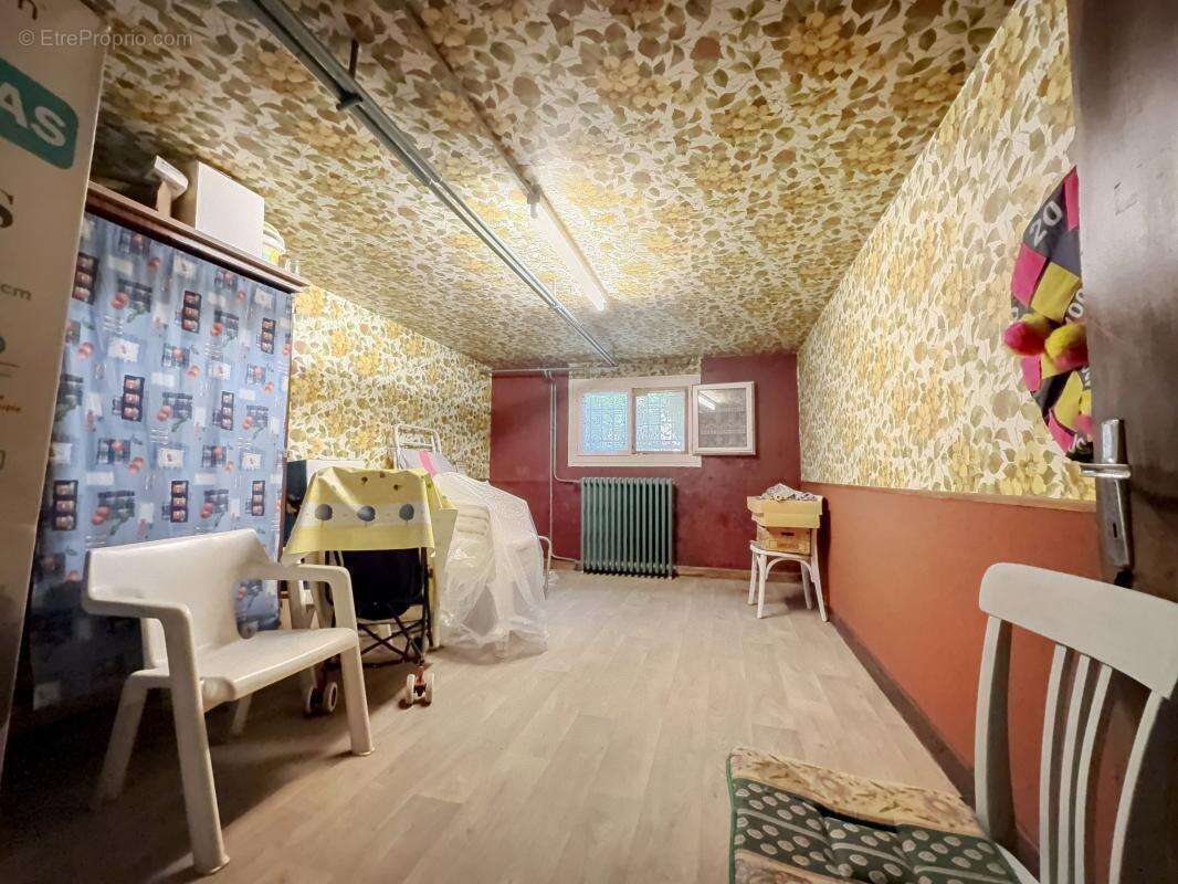 Maison à BRETENIERE