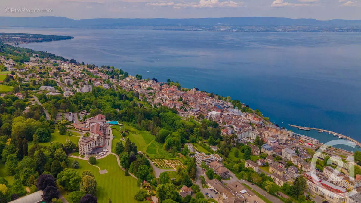 Appartement à EVIAN-LES-BAINS