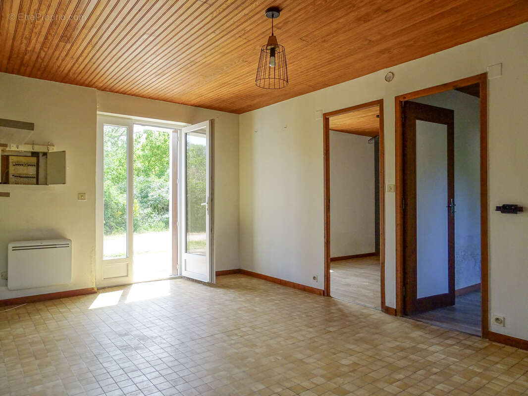 Appartement à MENNETOU-SUR-CHER