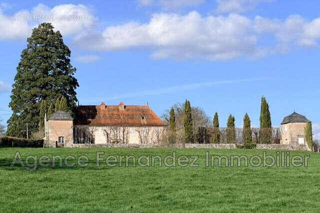 Maison à SAINT-MAURICE-LES-CHATEAUNEUF