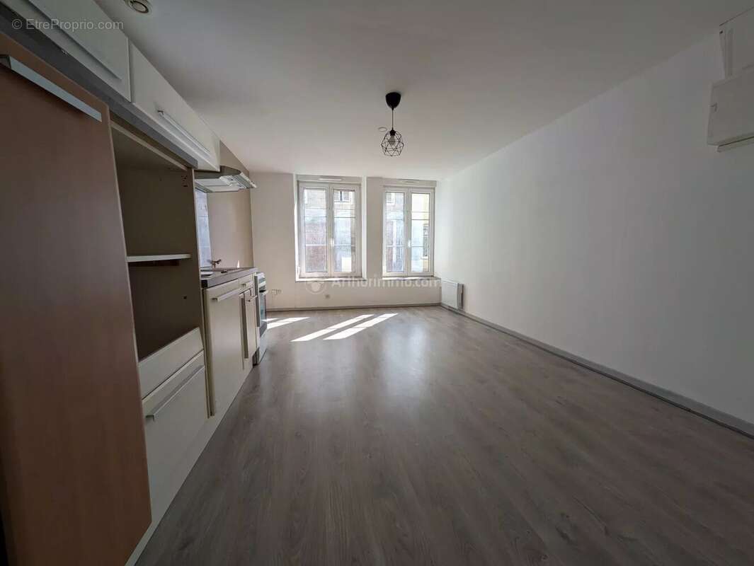 Appartement à NEUFCHATEAU