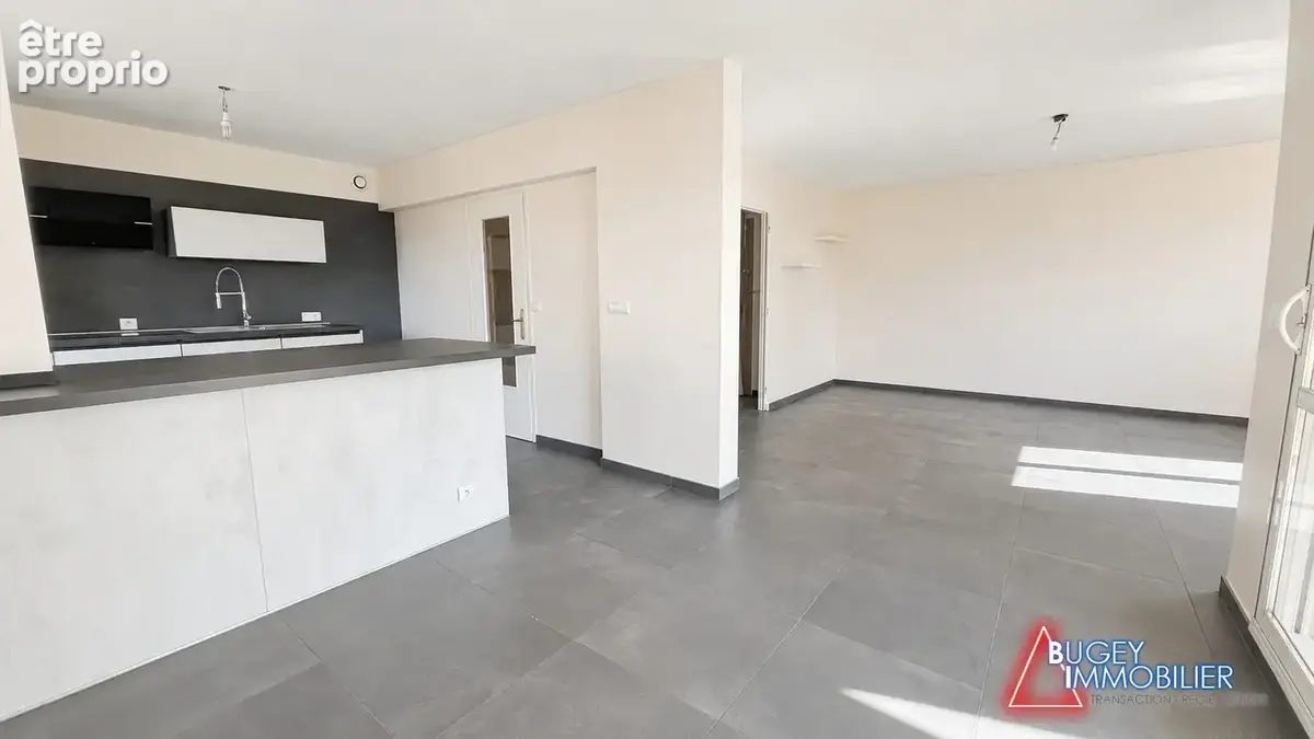 Appartement 80 m² à Amberieu-En-Bugey  - photo 6