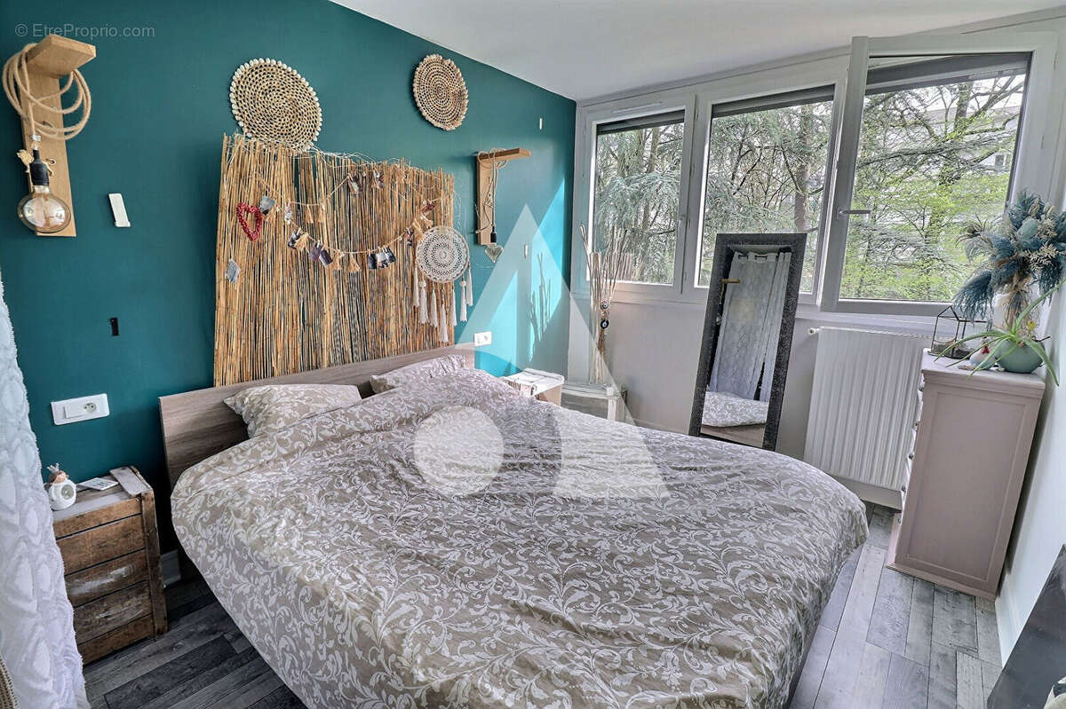 Appartement à MERY-SUR-OISE