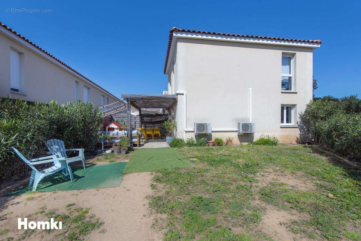 Appartement à LANCON-PROVENCE