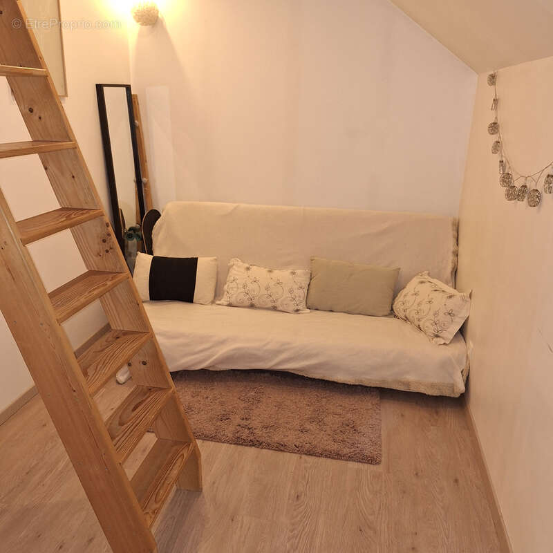 Maison à CRECY-LA-CHAPELLE