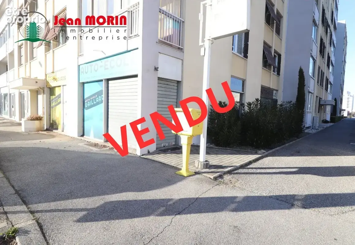 Commerce à VALENCE
