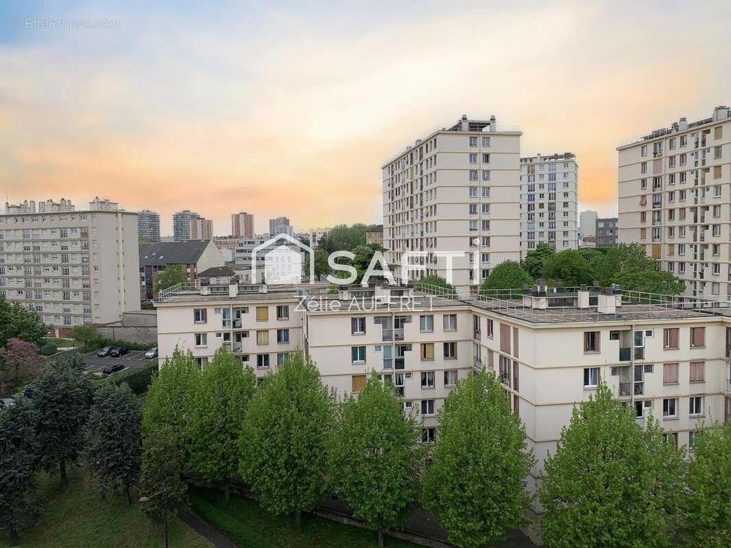 Photo 2 - Appartement à IVRY-SUR-SEINE