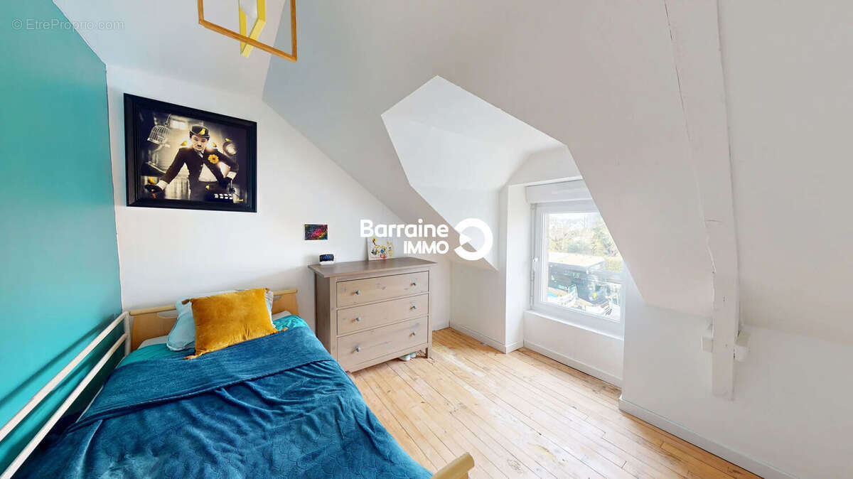 Rare sur le marché! barraine immo - baud - maison de ville en pierres de 130 m2 non mitoyenne  sur terrain de 650m² - photo 12