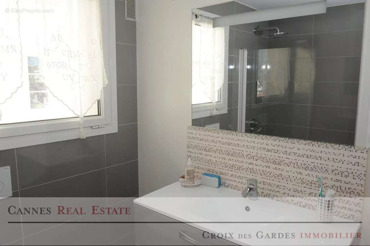Appartement à CANNES