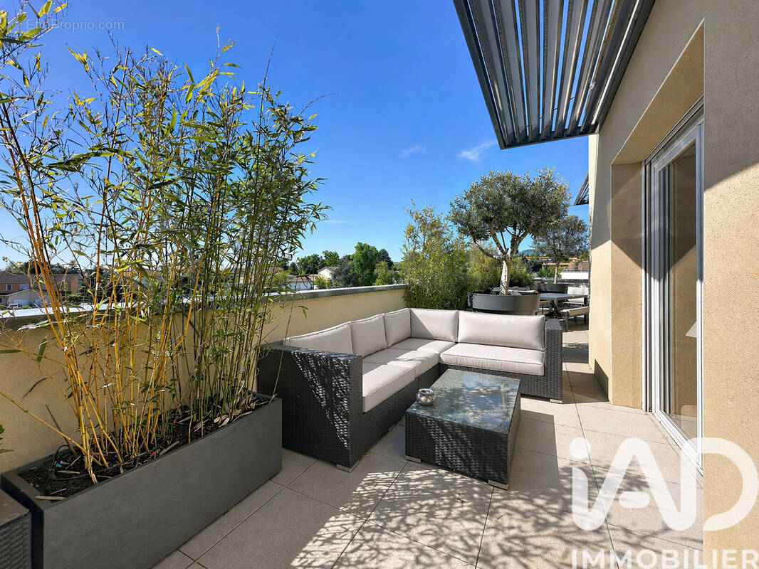 Photo 1 - Appartement à MARCY-L'ETOILE
