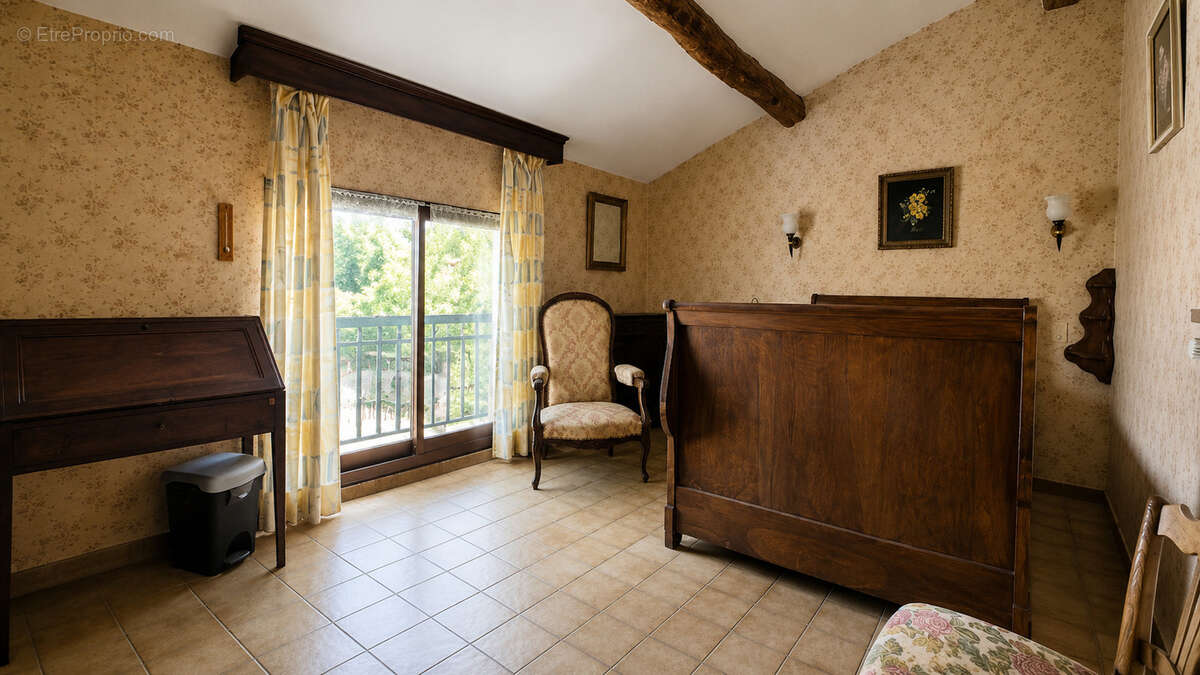 Maison à CADENET
