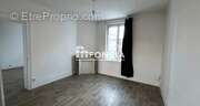 Appartement à CROUY
