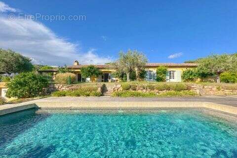 Maison à GRIMAUD