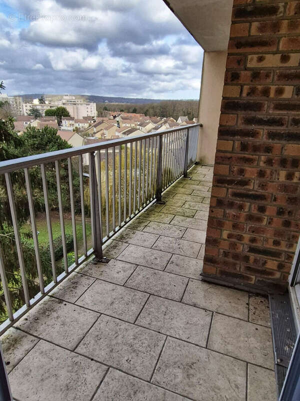 Appartement à TAVERNY