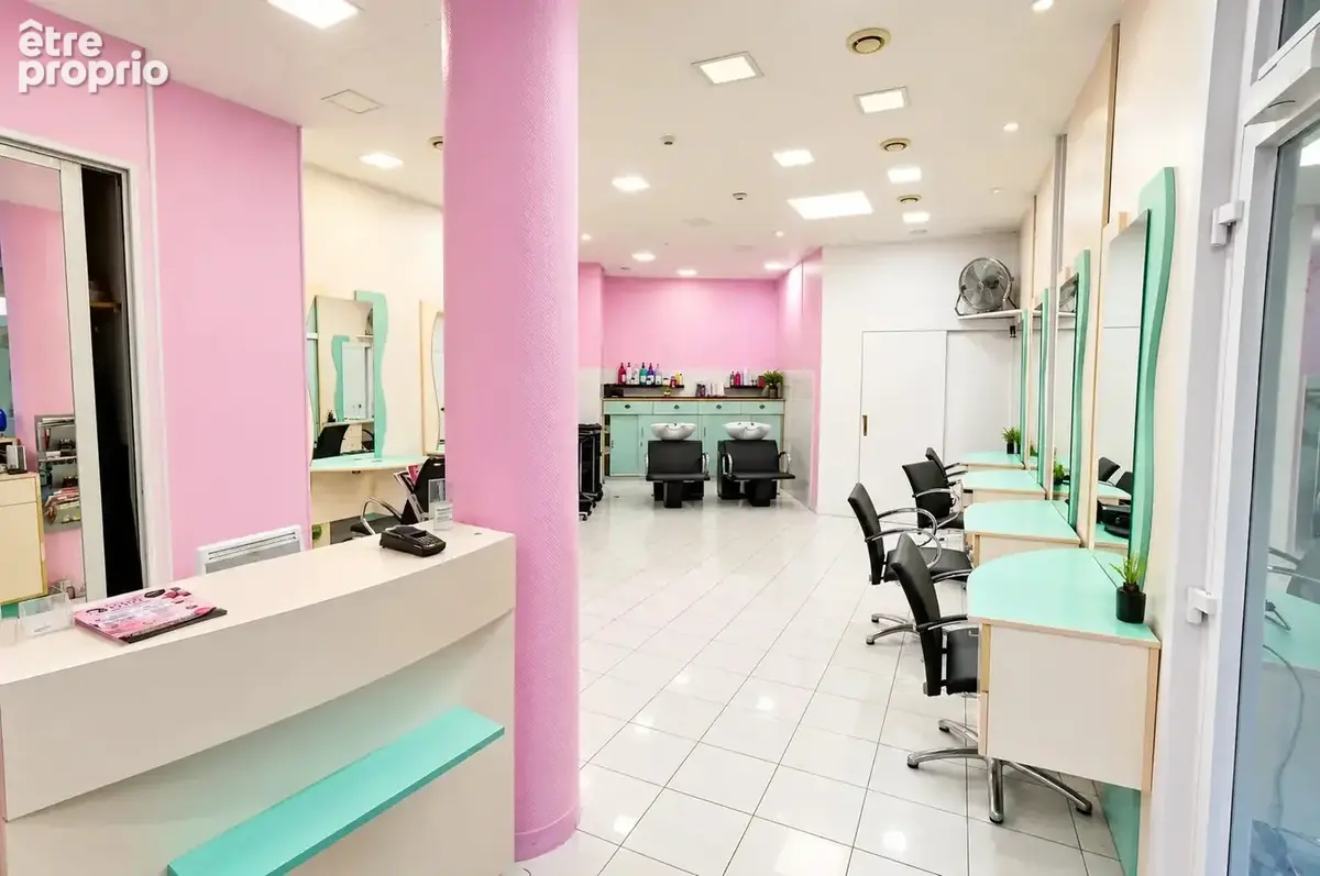 Fonds de commerce salon coiffure 50,3 m² Les Pavillons-sous-Bois - photo 2