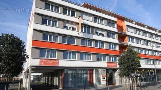 INVESTISSEMENT LOCATIF  CHEVILLY-LARUE  Résidence d'Affaires Adonis Paris Sud *** - 7,37% de rentabilité - photo 9