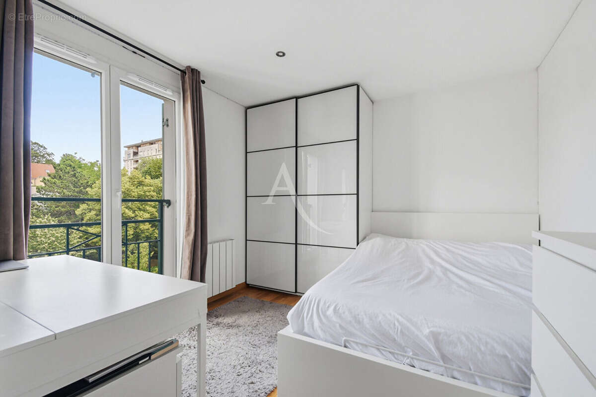 Appartement à RUEIL-MALMAISON