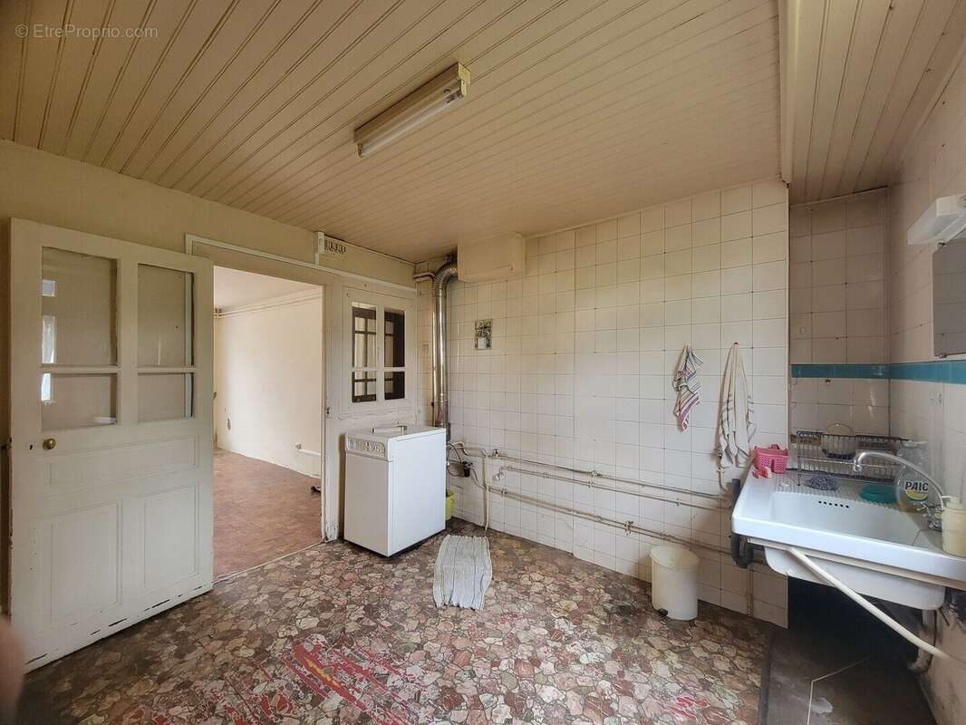 Maison à LASTIC