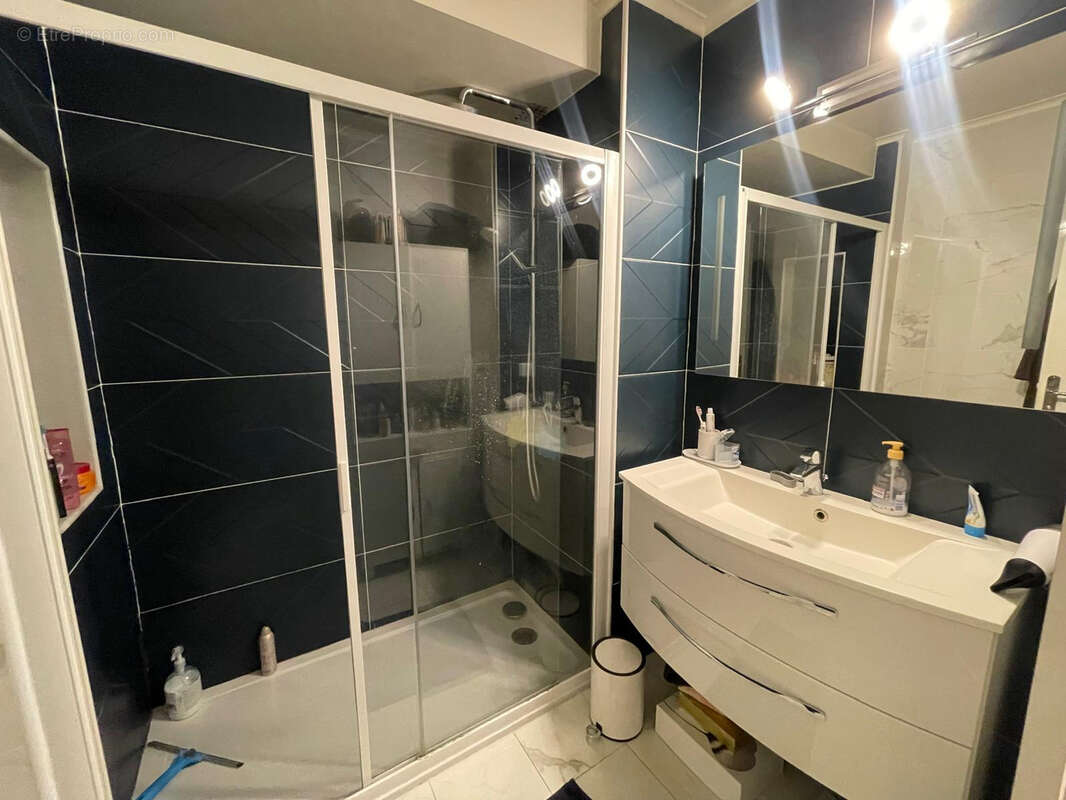 Grand 2 pièces résidence avec piscine - photo 7