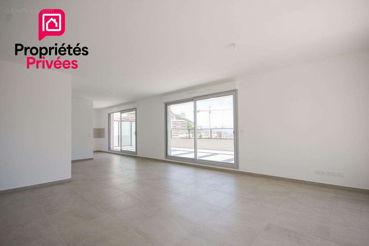 Appartement à BEAUSOLEIL