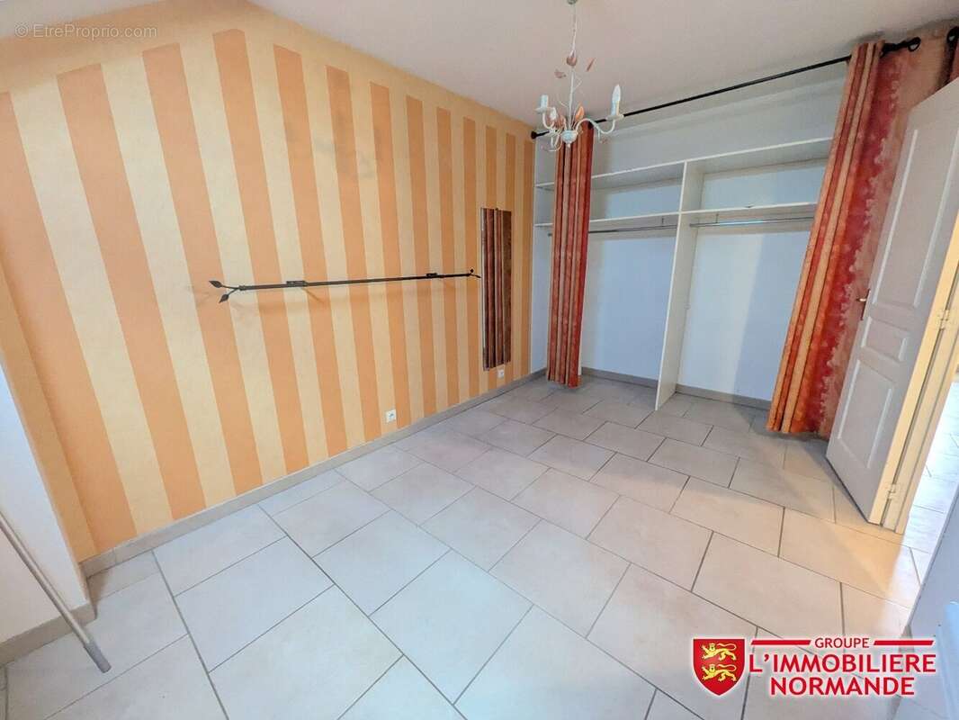 Appartement T3 avec terrasse et place de parking - photo 4