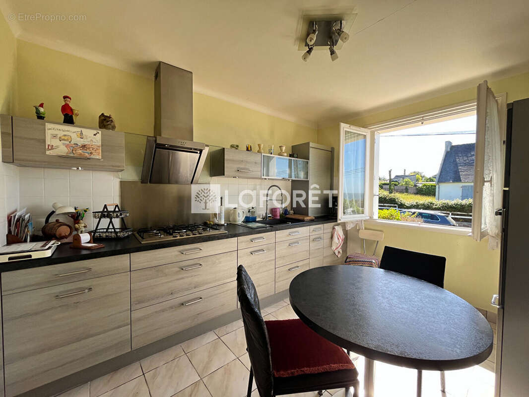 Maison à TREVOU-TREGUIGNEC