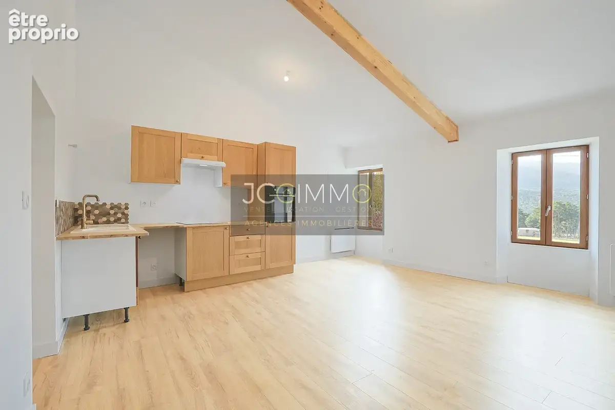 Maison avec jardin et garage / Rénovée en 2025 - photo 4