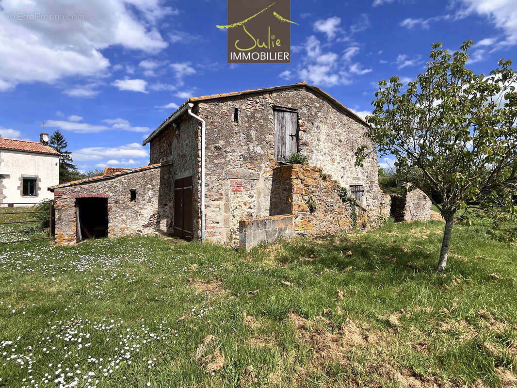 Maison à BRESSUIRE
