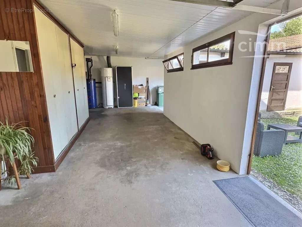 Maison à CONGIS-SUR-THEROUANNE