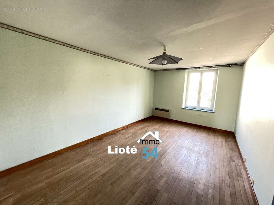 Maison à EINVILLE-AU-JARD