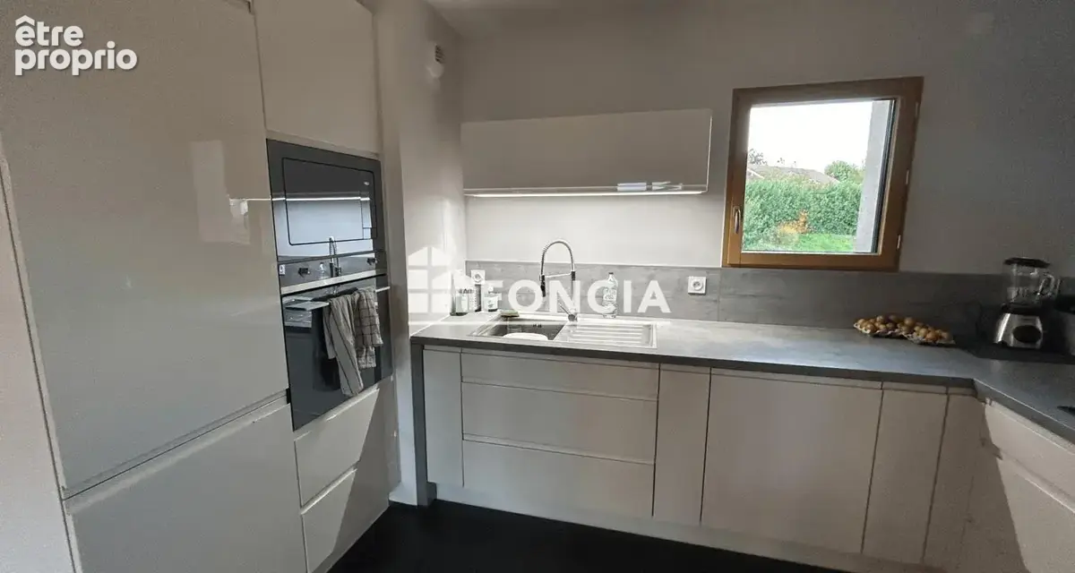 Proche frontière - photo 2