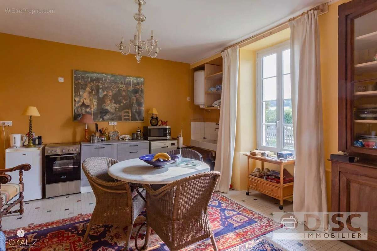Belle et spacieuse maison de Maitre. - photo 5