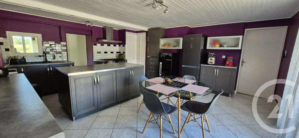 Maison 163 m² à La Frette  - photo 5
