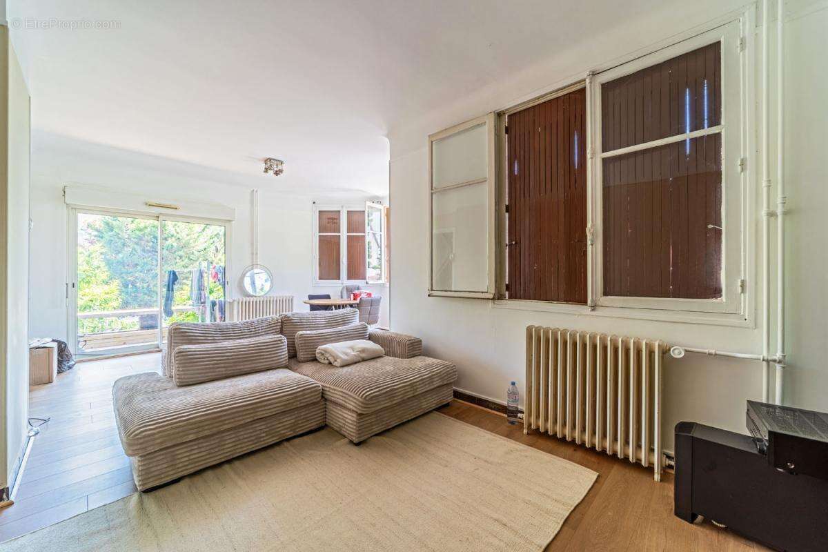 Maison à CHOISY-LE-ROI