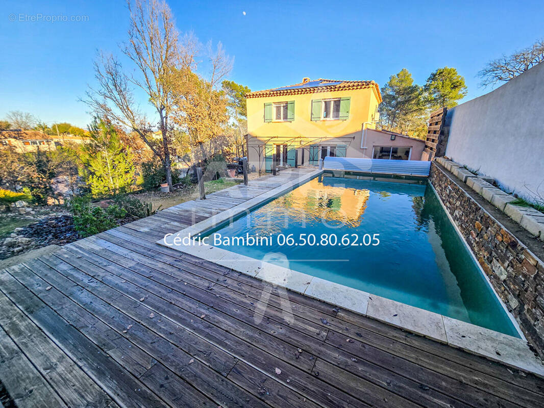 Maison à SAINT-MAXIMIN-LA-SAINTE-BAUME