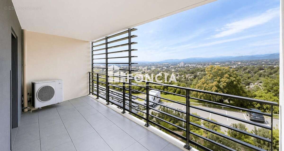 Appartement à SAINT-RAPHAEL
