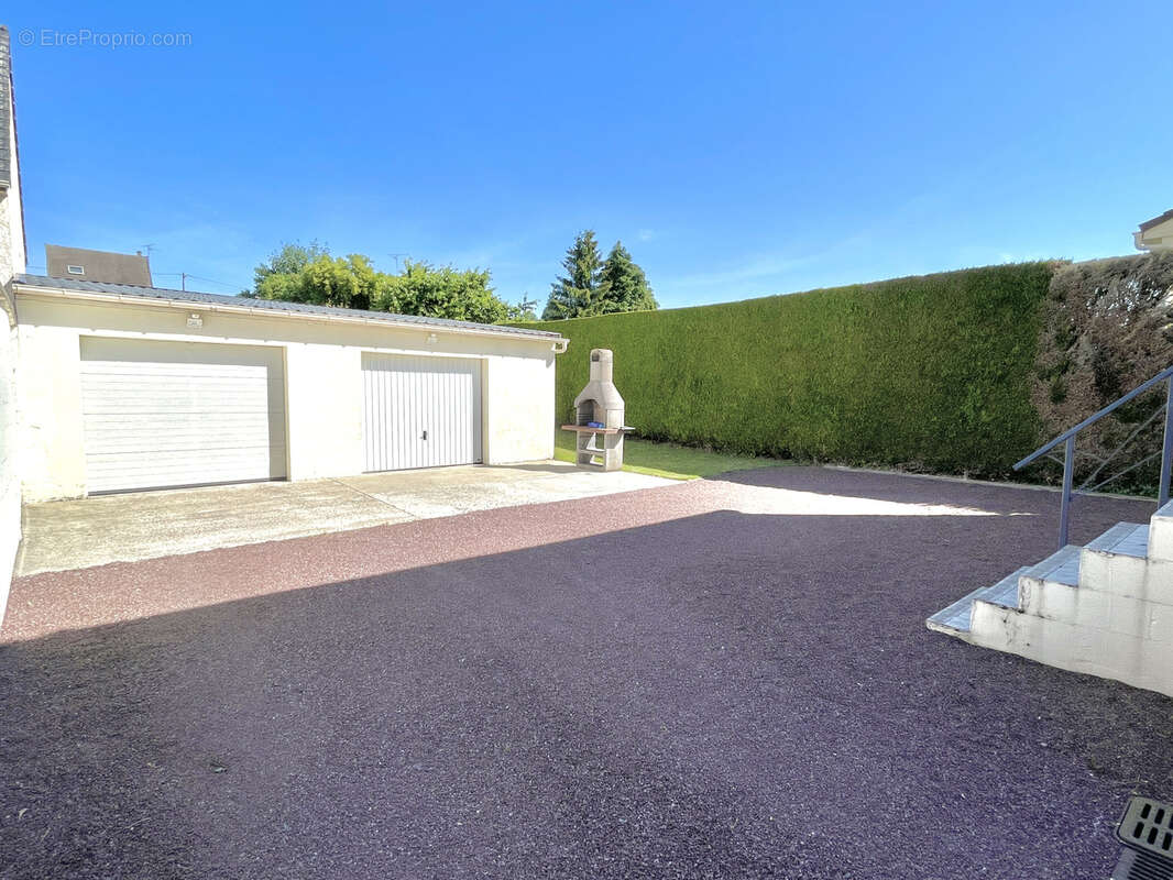 Maison à HOMBLIERES