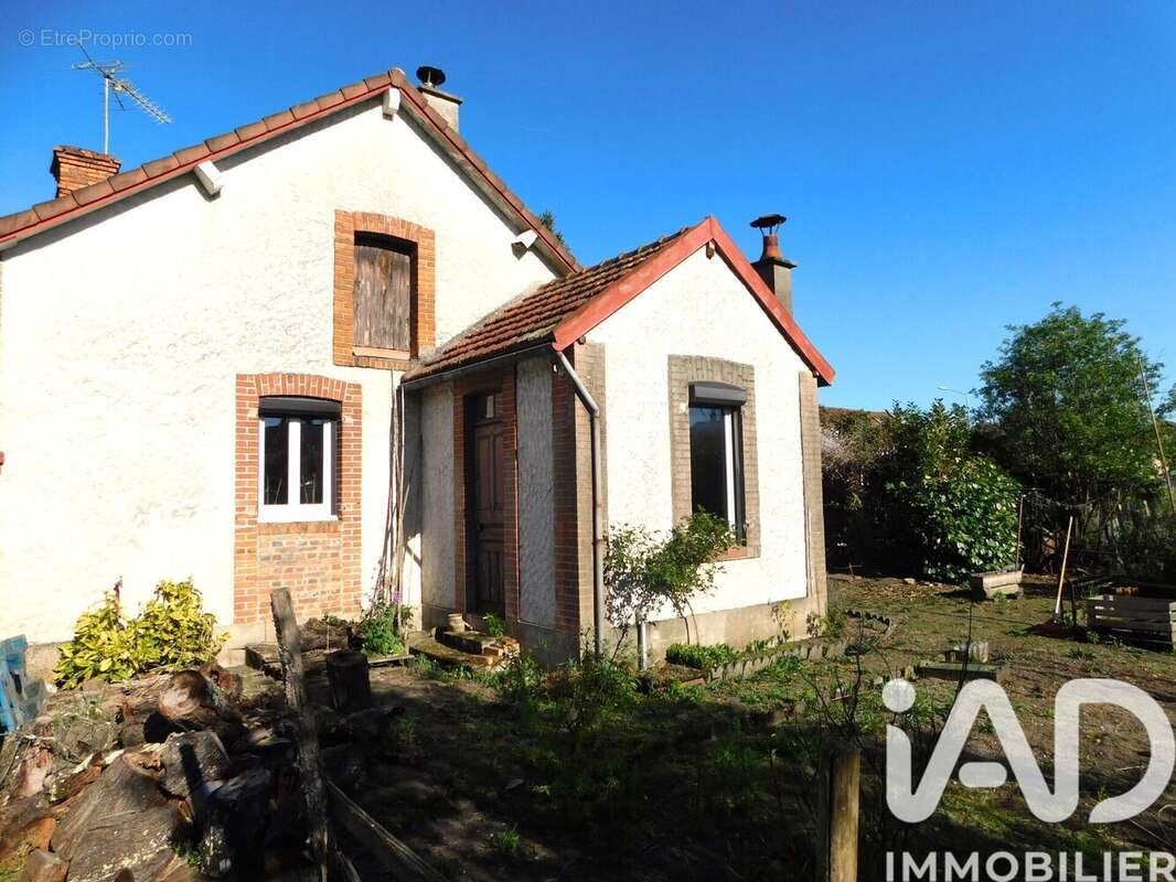 Maison 113 m² à Salbris  - photo 8
