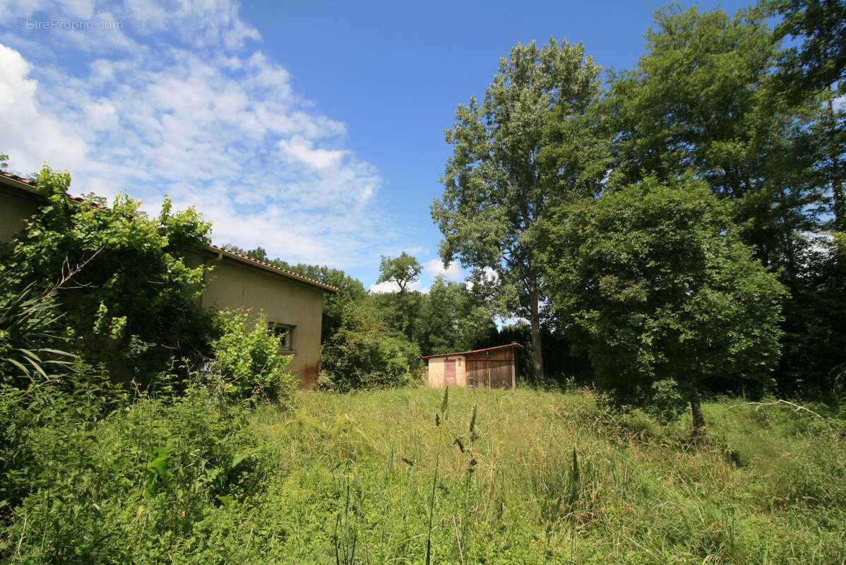 Maison à MONPLAISANT